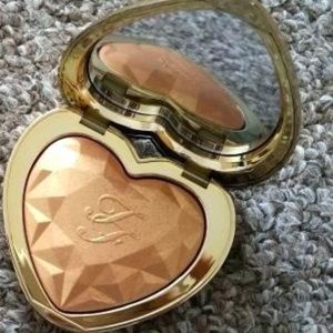 Too Faced : Love Light Prismatic Highlight